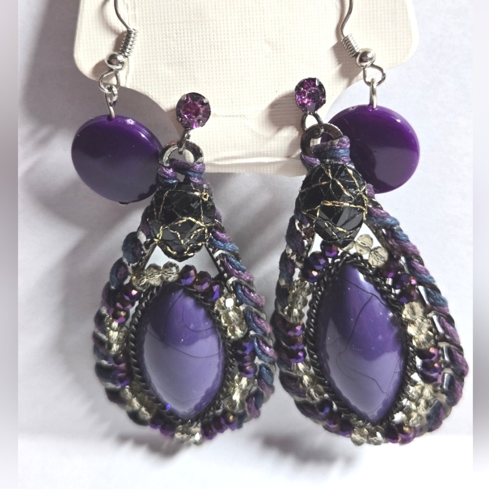 261E775 Vintage 2 Pairs Purple Earrings Pierced